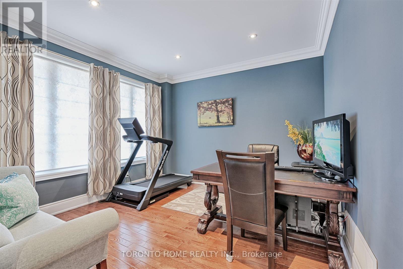 1799 Grayabbey Court, Pickering, Ontario  L1V 7G2 - Photo 4 - E12216242