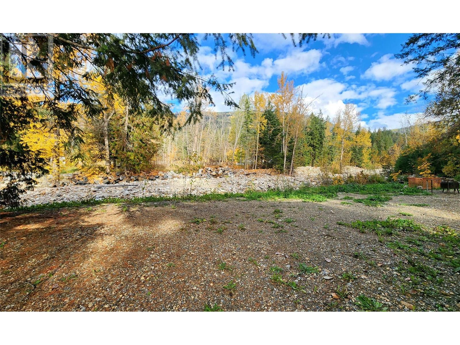 959 Mabel Lake Road Unit# 2, Enderby, British Columbia  V4Y 4K7 - Photo 5 - 10351503