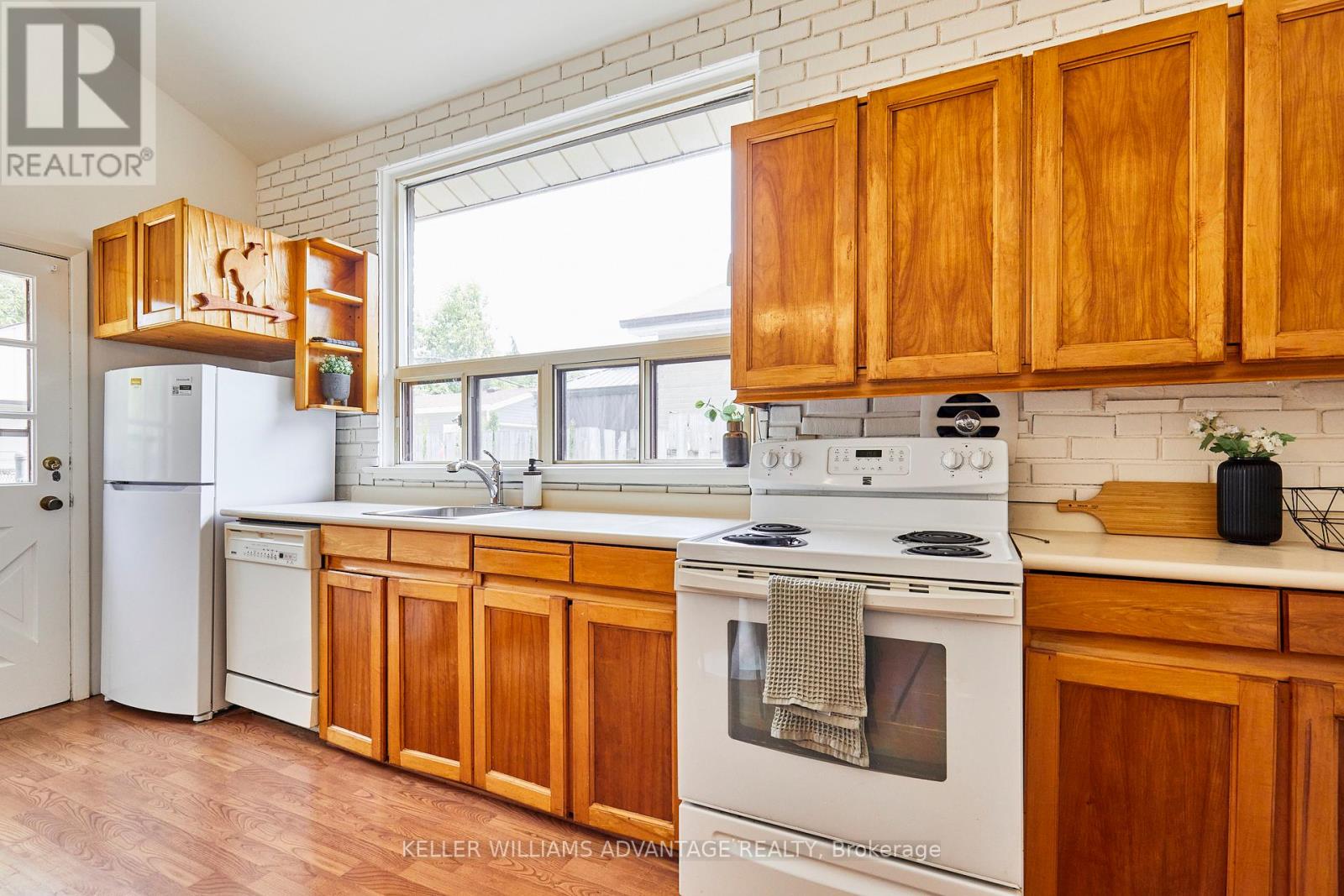 25 Farmbrook Road, Toronto (Woburn), Ontario  M1J 2S3 - Photo 9 - E12216004