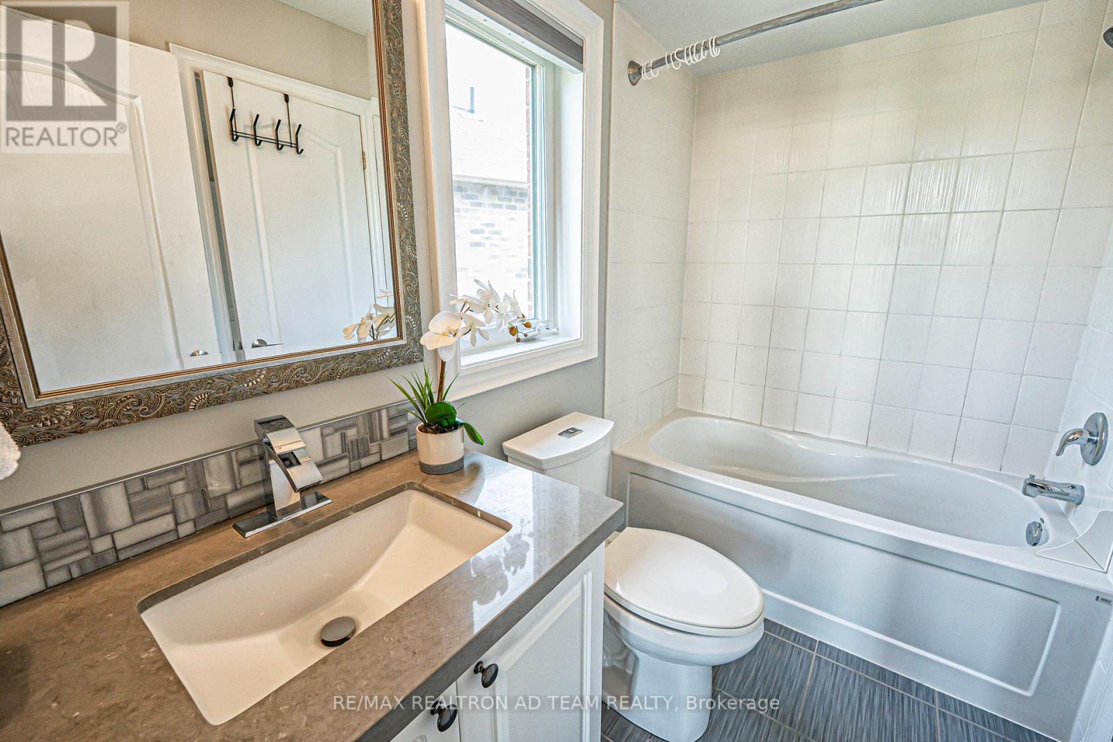 39 Beverton Crescent, Ajax (Northwest Ajax), Ontario  L1T 0L8 - Photo 27 - E12216220