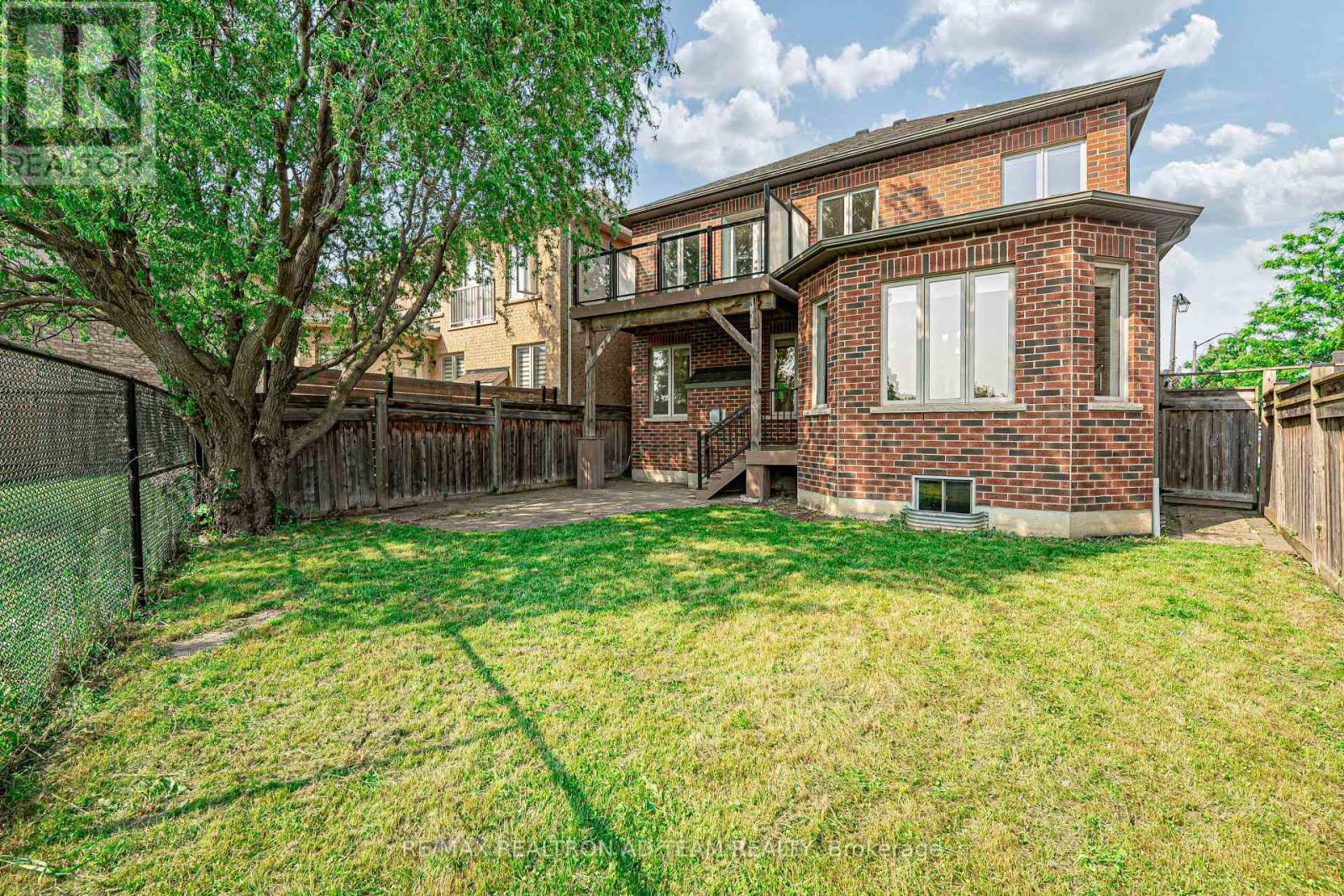 39 Beverton Crescent, Ajax (Northwest Ajax), Ontario  L1T 0L8 - Photo 35 - E12216220