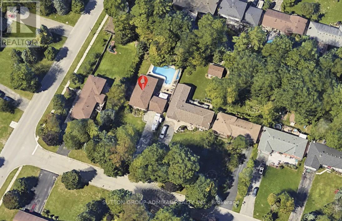 26 TALL PINES TRAIL, East Gwillimbury, Ontario