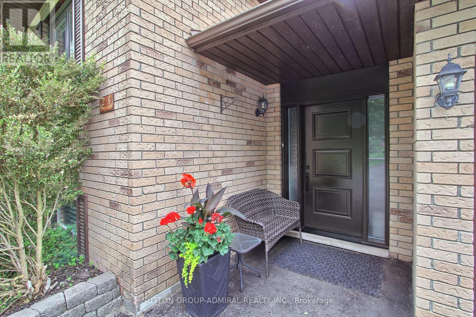 26 Tall Pines Trail, East Gwillimbury (Holland Landing), Ontario  L9N 1J5 - Photo 7 - N12215533