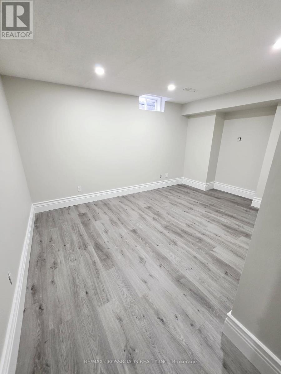 50 Grandlea Crescent, Markham (Rouge Fairways), Ontario  L3S 4A2 - Photo 10 - N12215909