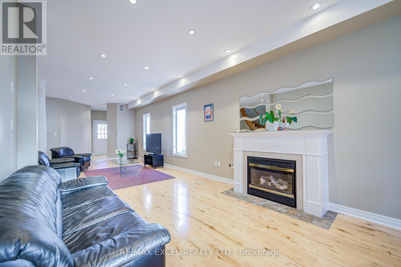 23 Lena Drive, Richmond Hill (Rouge Woods), Ontario  L4S 2V4 - Photo 14 - N12216104