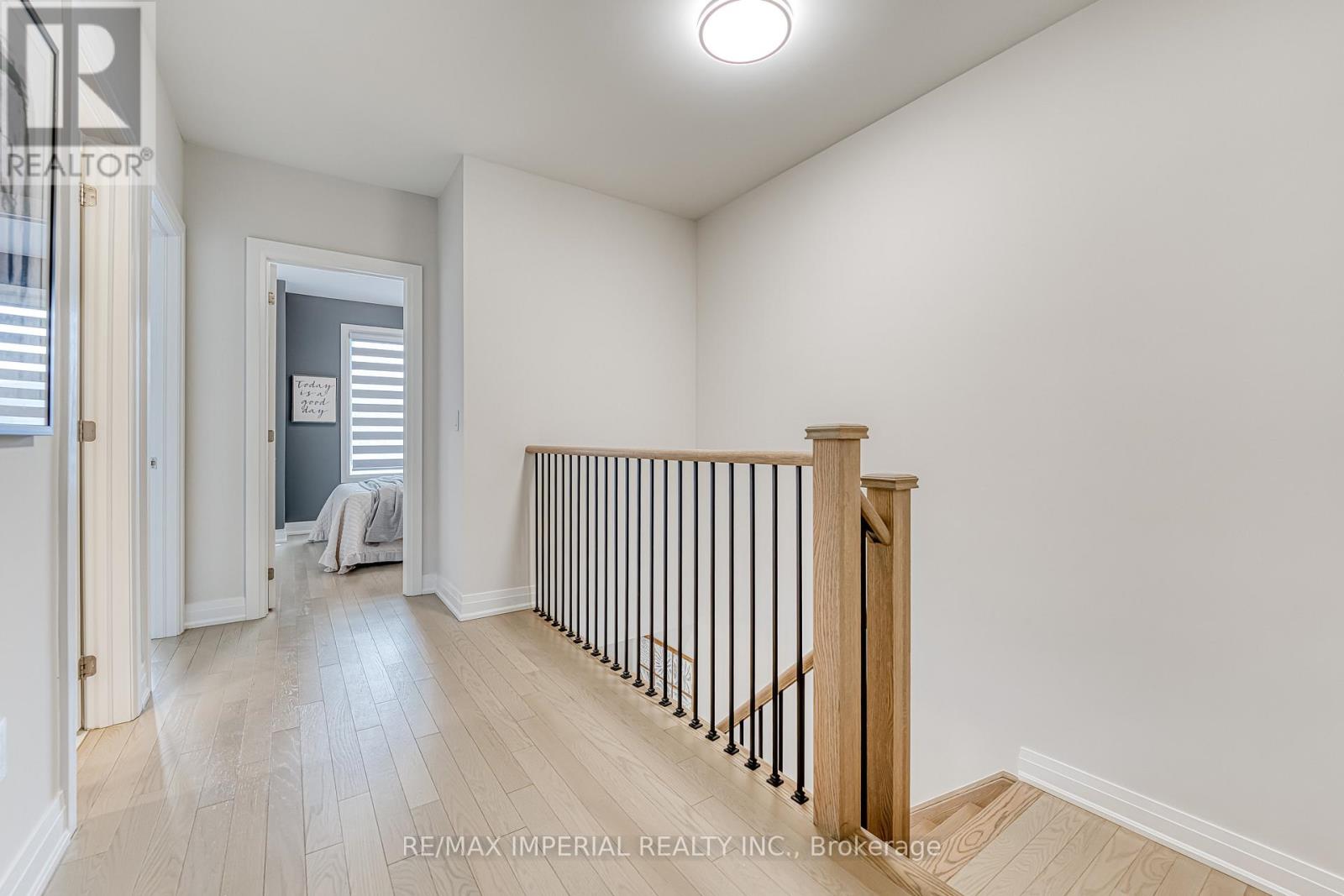 222 Vermont Avenue, Newmarket (Summerhill Estates), Ontario  L3X 0M6 - Photo 21 - N12216106