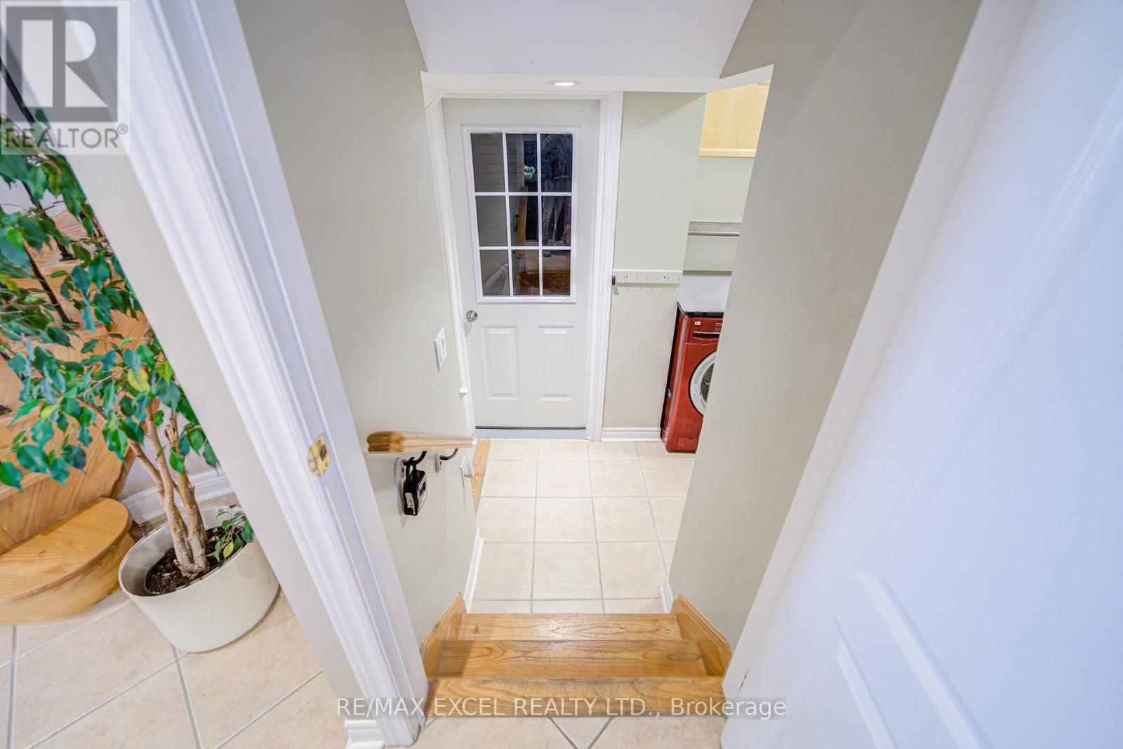 23 Lena Drive, Richmond Hill (Rouge Woods), Ontario  L4S 2V4 - Photo 26 - N12216104