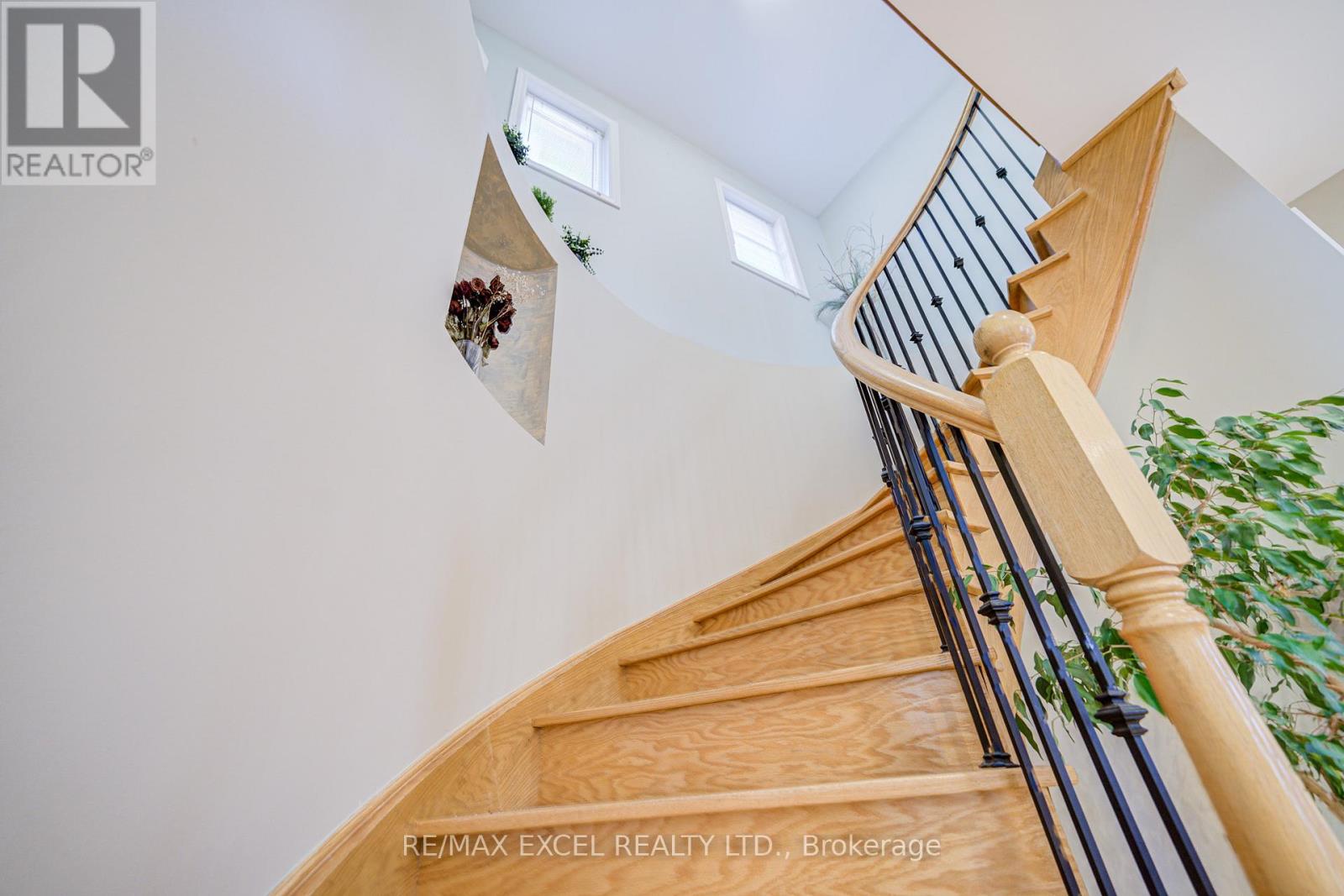23 Lena Drive, Richmond Hill (Rouge Woods), Ontario  L4S 2V4 - Photo 28 - N12216104