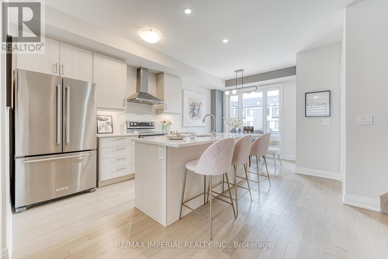 222 Vermont Avenue, Newmarket (Summerhill Estates), Ontario  L3X 0M6 - Photo 15 - N12216106