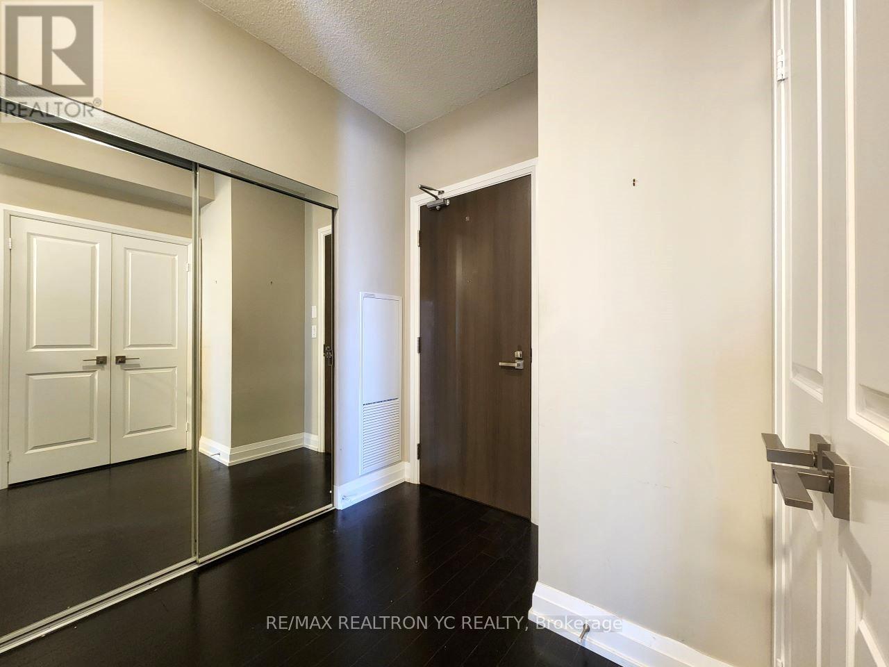 408 - 7171 Yonge Street, Markham (Thornhill), Ontario  L3T 0C5 - Photo 12 - N12216194