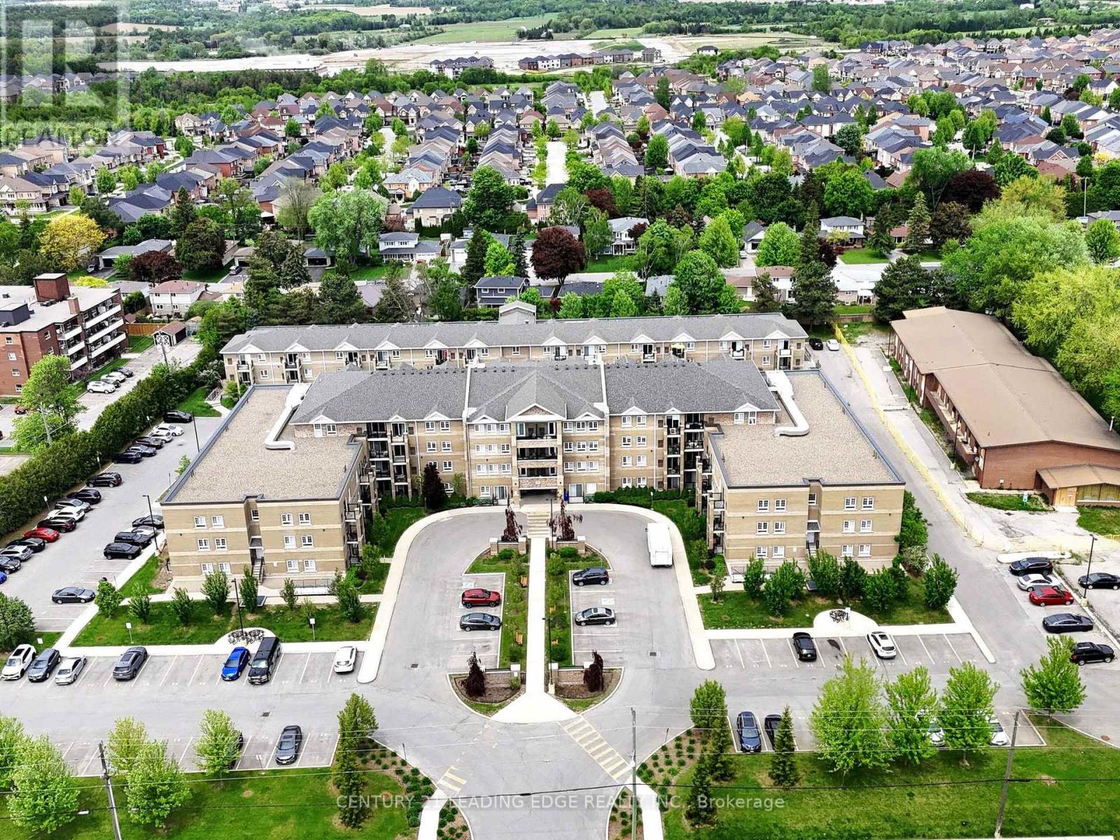 328 - 481 Rupert Avenue, Whitchurch-Stouffville (Stouffville), Ontario  L4A 1T4 - Photo 1 - N12216224