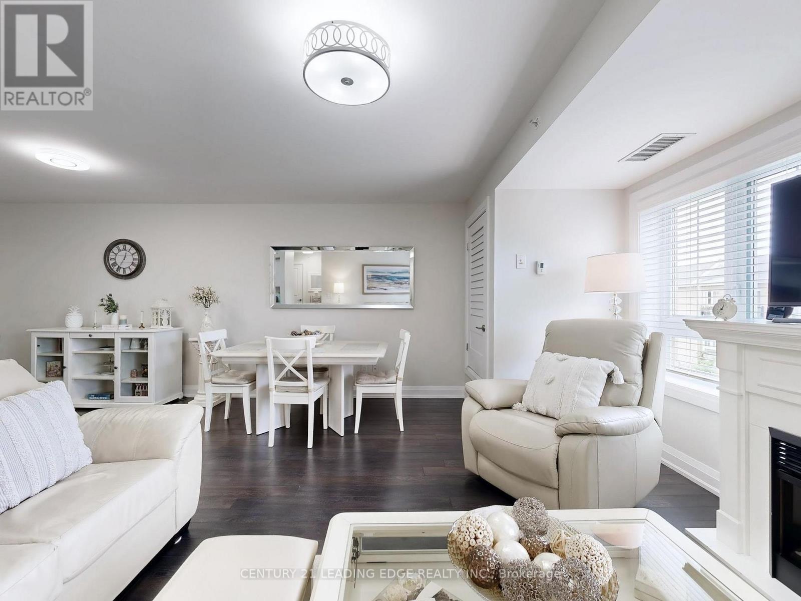 328 - 481 Rupert Avenue, Whitchurch-Stouffville (Stouffville), Ontario  L4A 1T4 - Photo 11 - N12216224