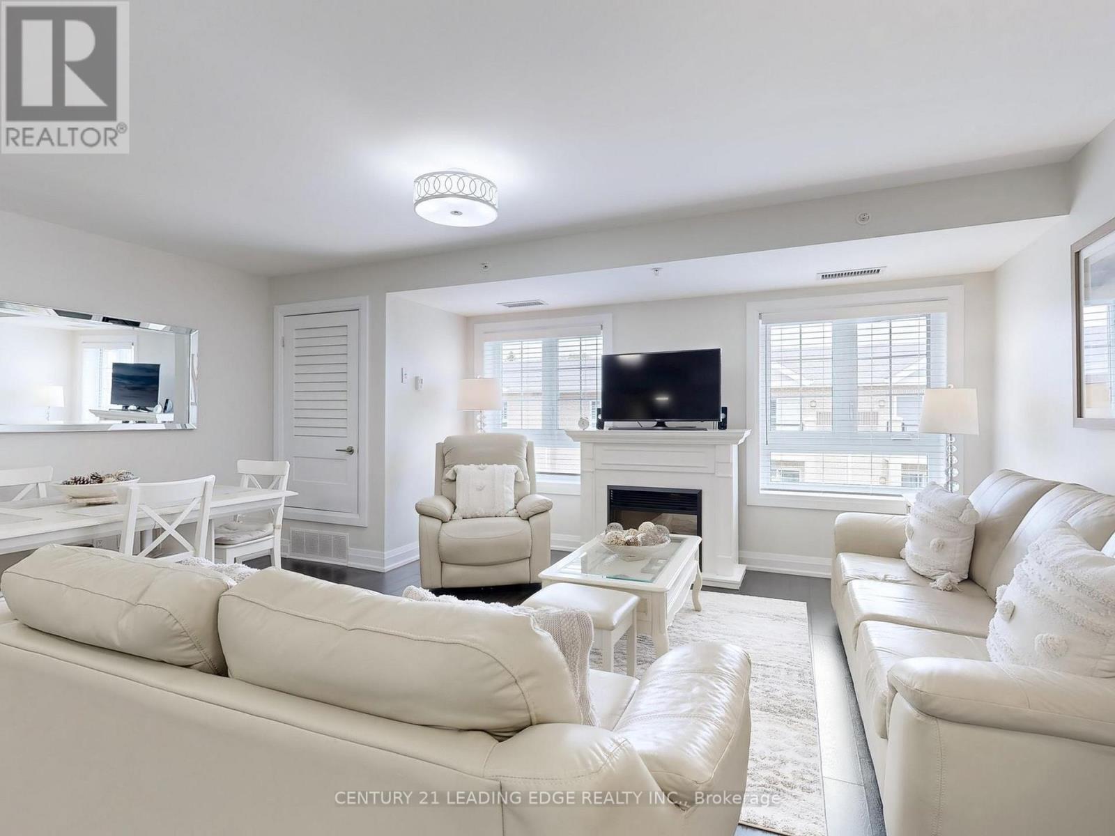 328 - 481 Rupert Avenue, Whitchurch-Stouffville (Stouffville), Ontario  L4A 1T4 - Photo 8 - N12216224