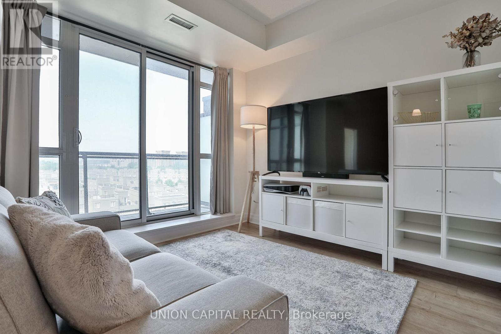 801 - 8110 Birchmount Road, Markham (Unionville), Ontario  L6G 0E3 - Photo 15 - N12216265