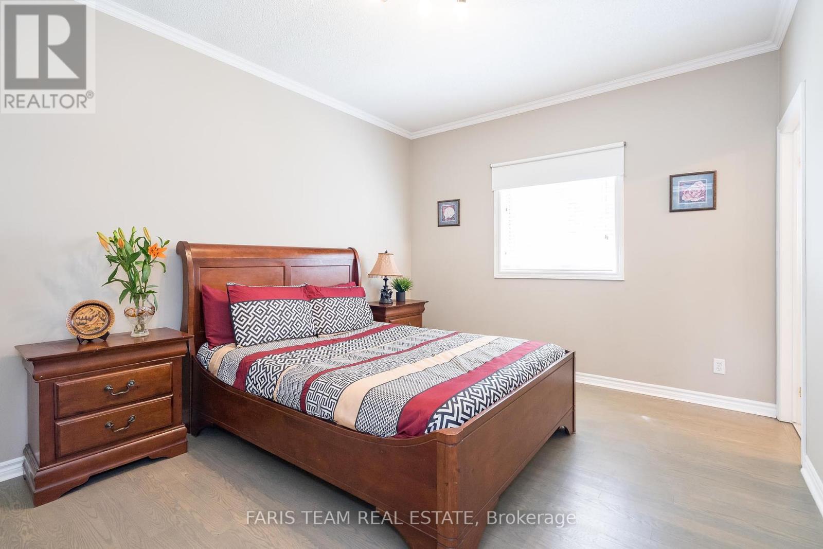 46 Kell Place, Barrie (Bayshore), Ontario  L4N 9K5 - Photo 11 - S12216158
