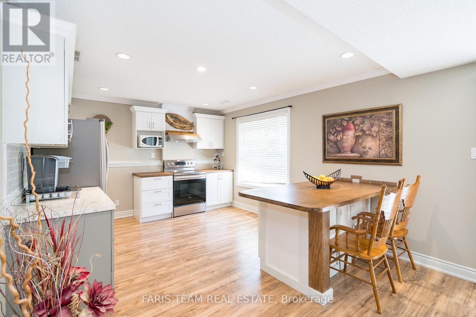 46 Kell Place, Barrie (Bayshore), Ontario  L4N 9K5 - Photo 16 - S12216158