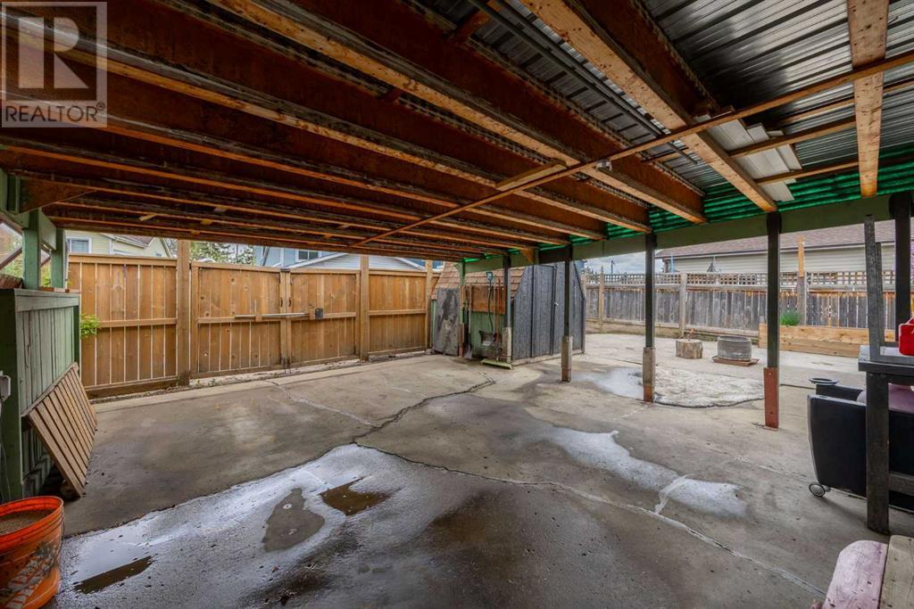 92 Erin Woods Drive Se, Calgary, Alberta  T2B 2S1 - Photo 39 - A2222354