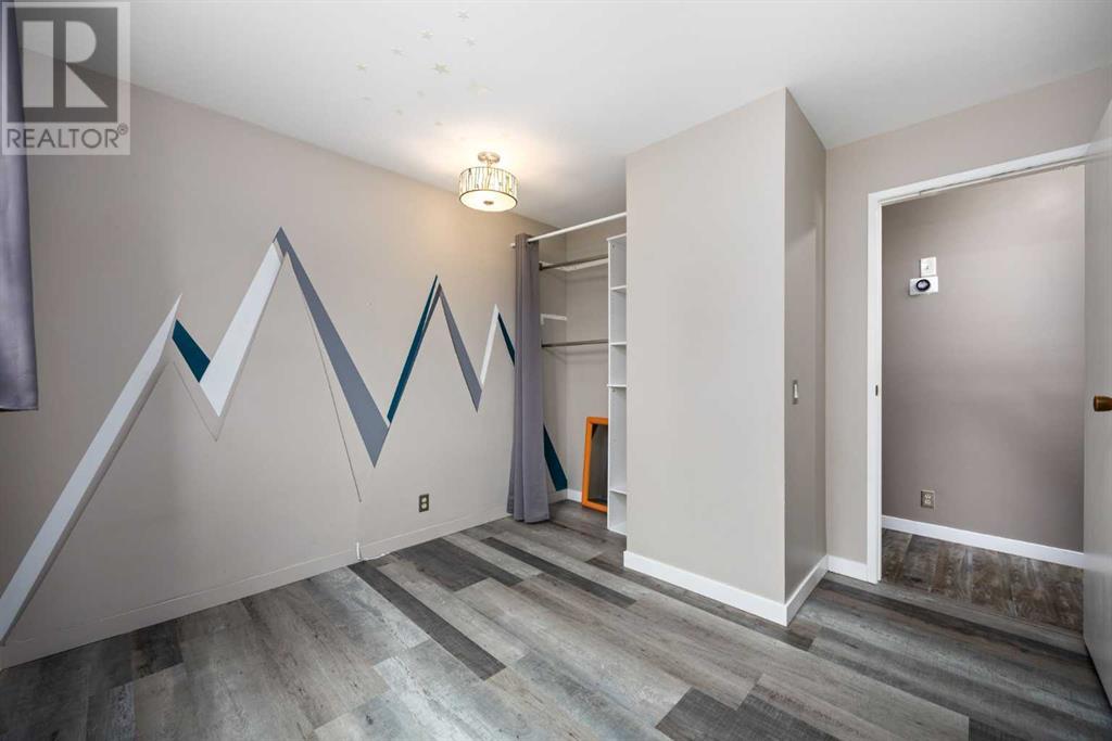 92 Erin Woods Drive Se, Calgary, Alberta  T2B 2S1 - Photo 22 - A2222354