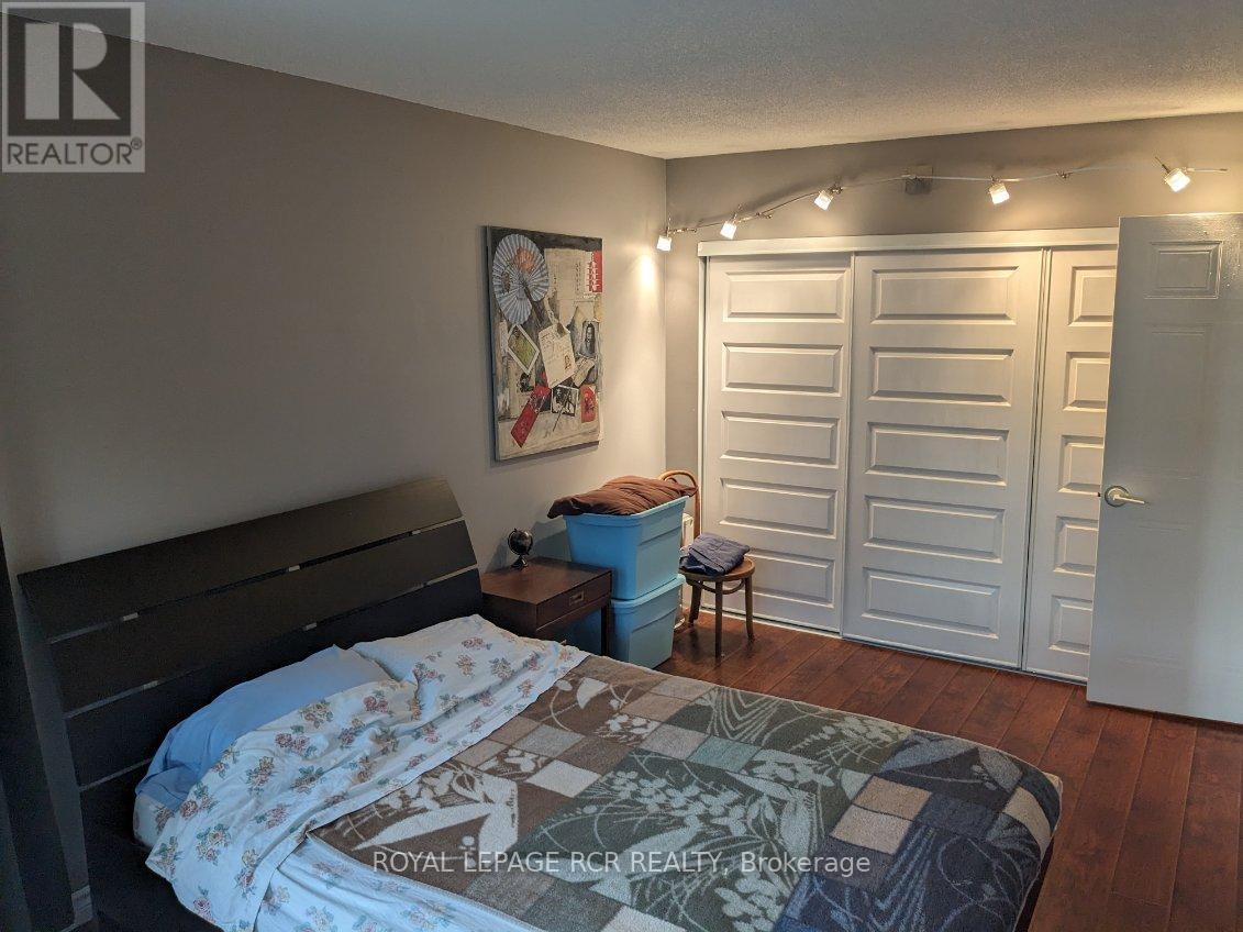 701 - 150 Dunlop Street E, Barrie (City Centre), Ontario  L4M 6H1 - Photo 7 - S12216272