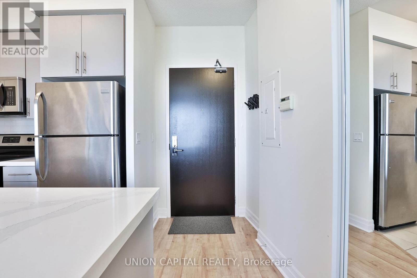 801 - 8110 Birchmount Road, Markham (Unionville), Ontario  L6G 0E3 - Photo 8 - N12216265