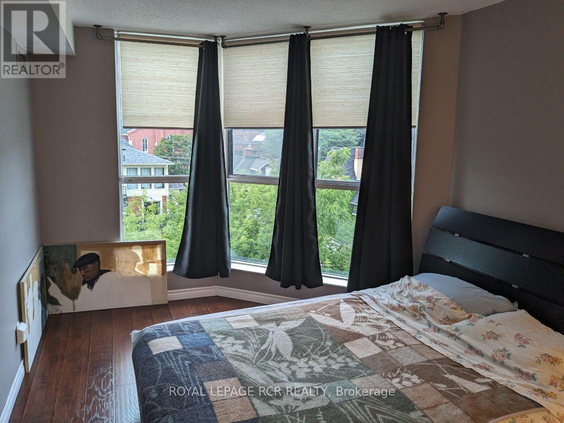 701 - 150 Dunlop Street E, Barrie (City Centre), Ontario  L4M 6H1 - Photo 9 - S12216272