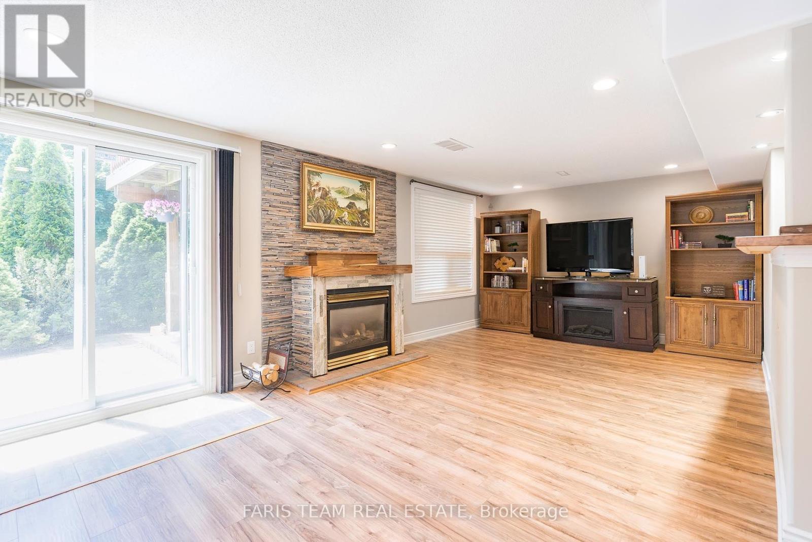 46 Kell Place, Barrie (Bayshore), Ontario  L4N 9K5 - Photo 19 - S12216158