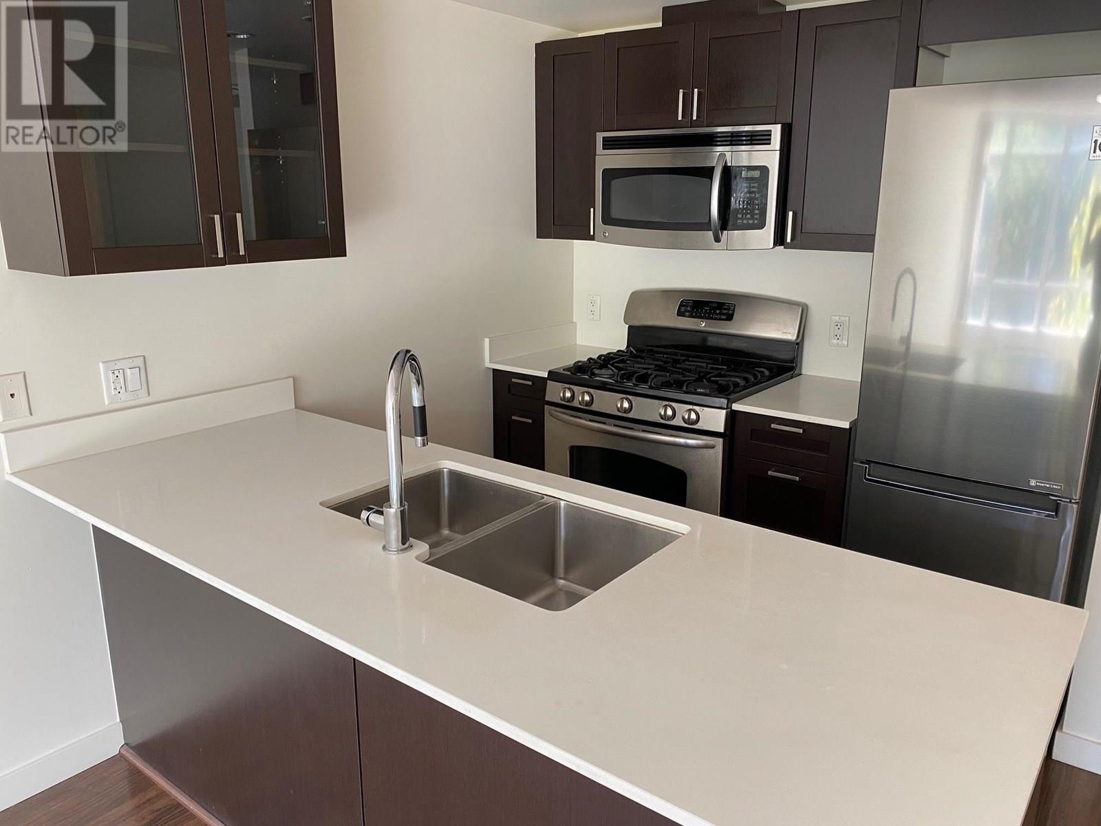 306 4888 Nanaimo Street, Vancouver, British Columbia  V5N 0B5 - Photo 4 - R3014373