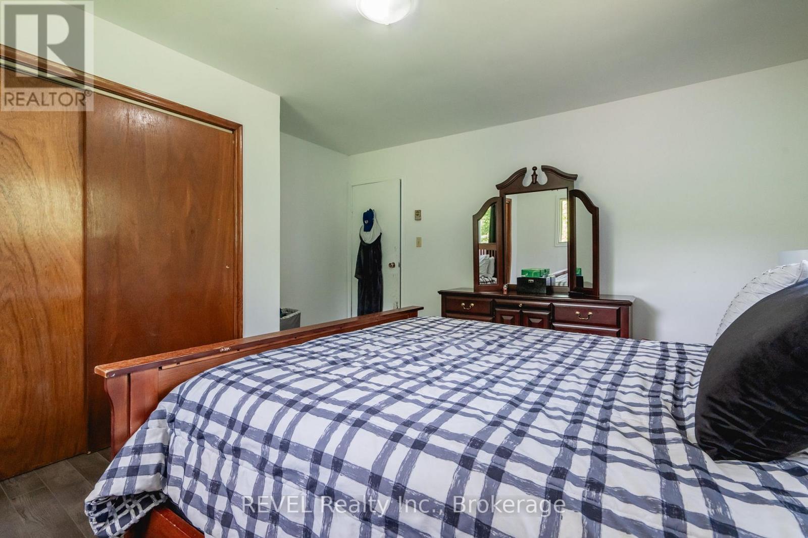 1515 Lovering Line, Severn, Ontario  L0K 1E0 - Photo 21 - S12216346