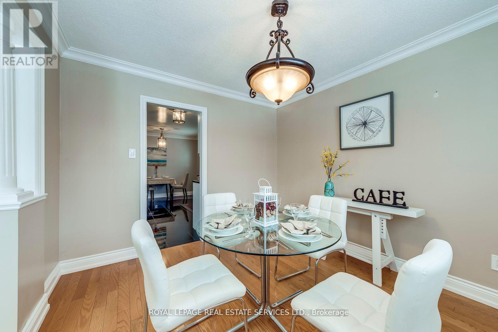 5254 Astwell Avenue, Mississauga, Ontario  L5R 3H8 - Photo 10 - W12214424