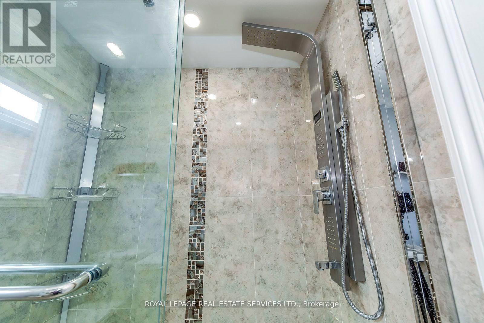 5254 Astwell Avenue, Mississauga, Ontario  L5R 3H8 - Photo 24 - W12214424