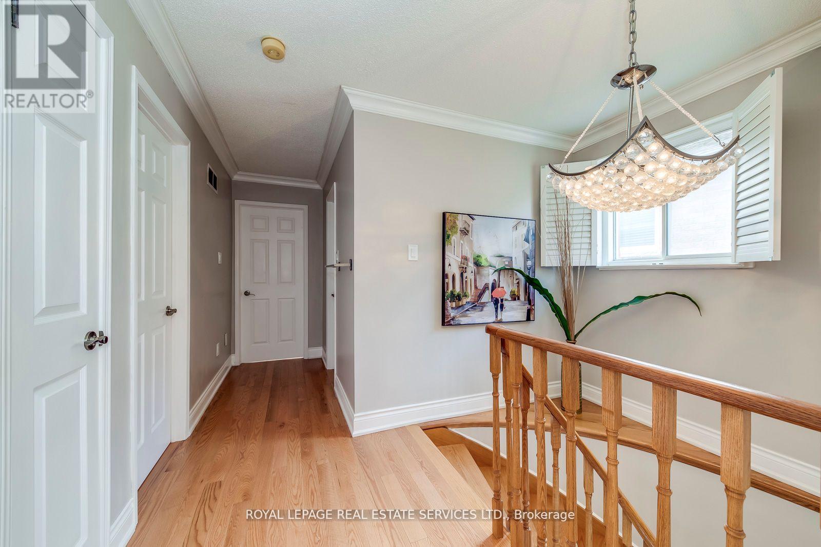 5254 Astwell Avenue, Mississauga, Ontario  L5R 3H8 - Photo 17 - W12214424