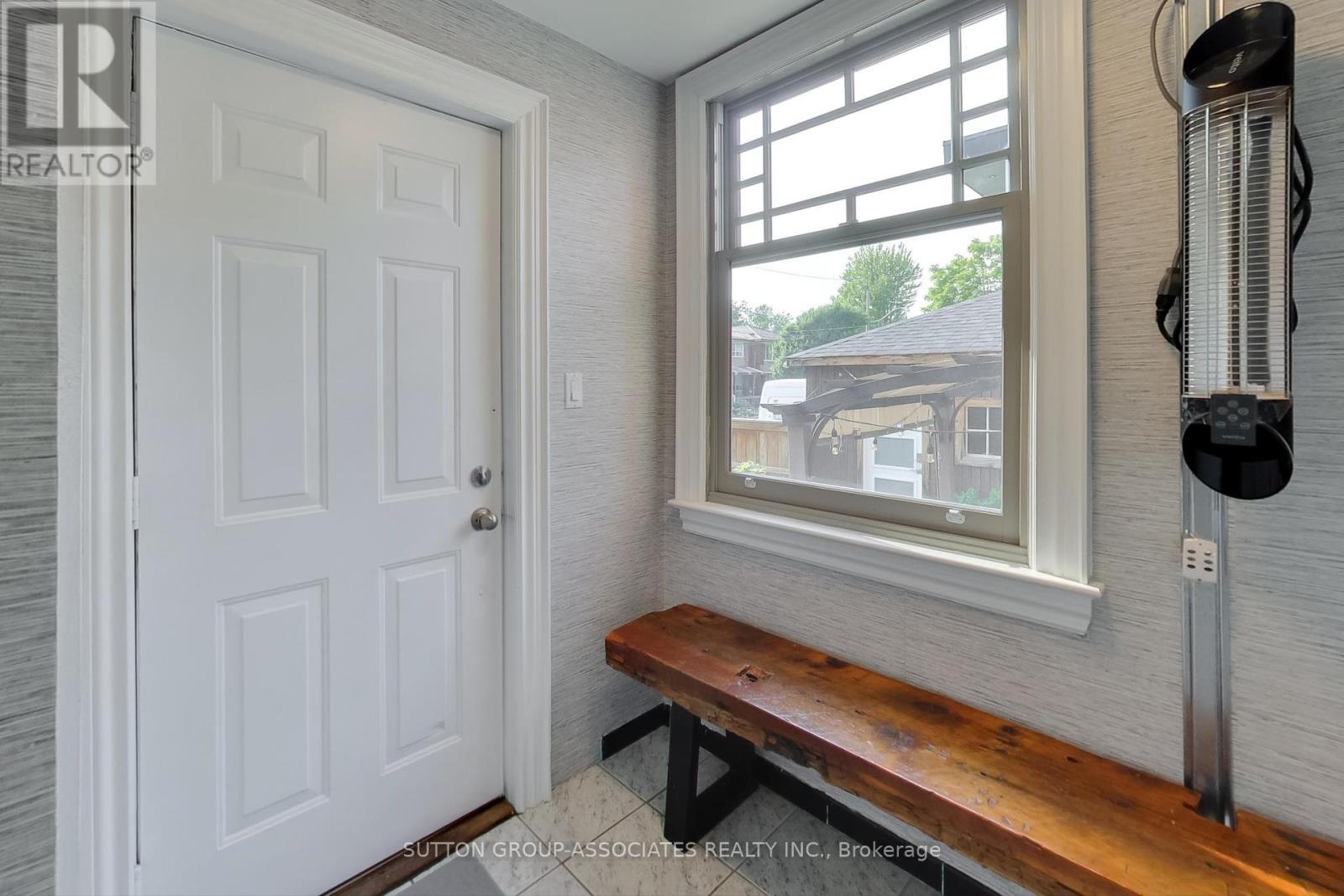 172 Hope Street, Toronto (Corso Italia-Davenport), Ontario  M6E 1K3 - Photo 14 - W12216096