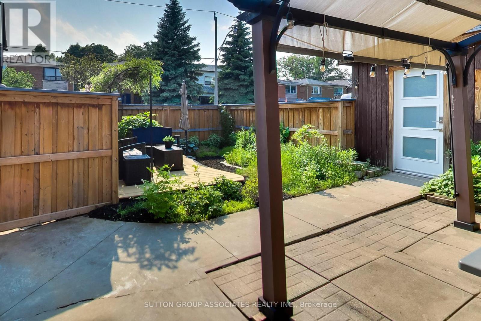 172 Hope Street, Toronto (Corso Italia-Davenport), Ontario  M6E 1K3 - Photo 36 - W12216096