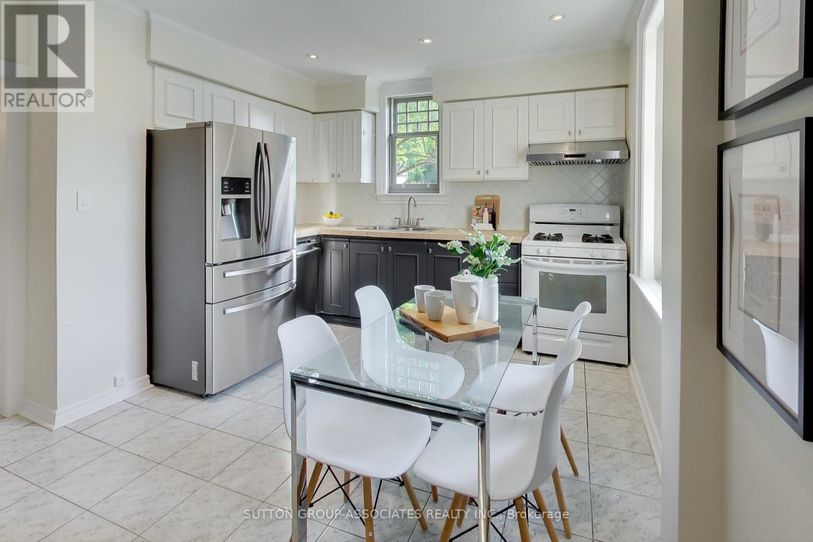 172 Hope Street, Toronto (Corso Italia-Davenport), Ontario  M6E 1K3 - Photo 13 - W12216096