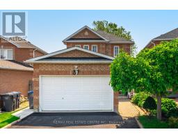 37 ZACHARY DRIVE, Brampton, Ontario