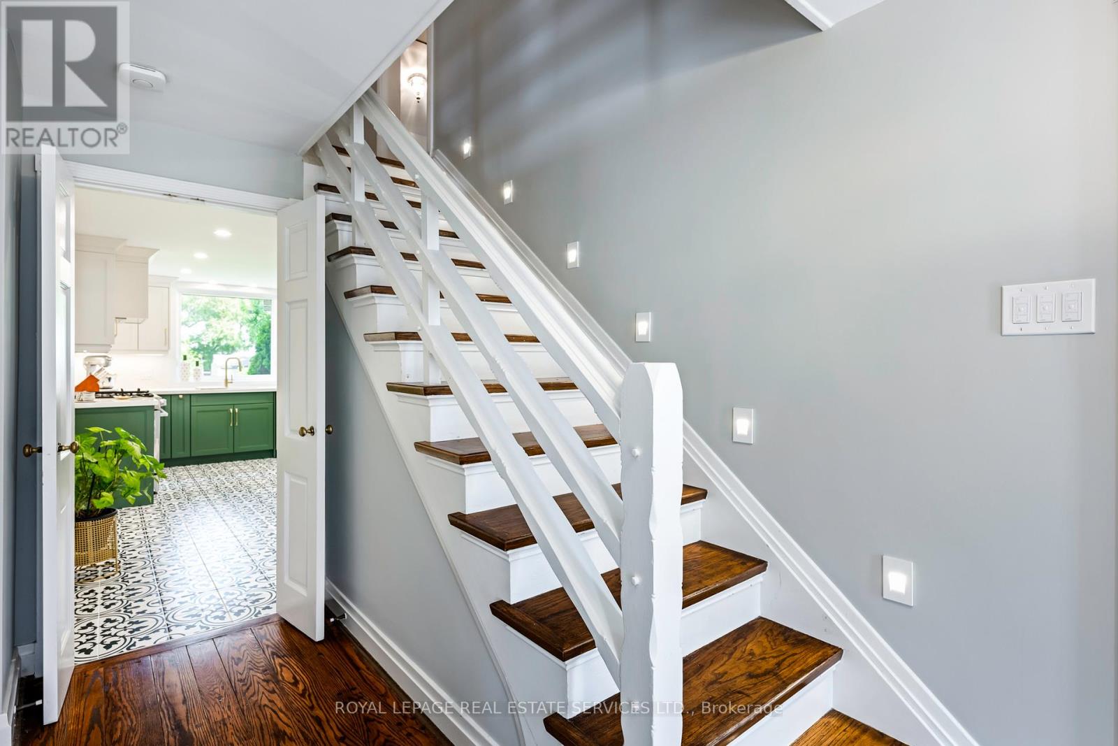 5 Pine Ridge Lane, Brampton, Ontario  L6W 1G6 - Photo 22 - W12216214