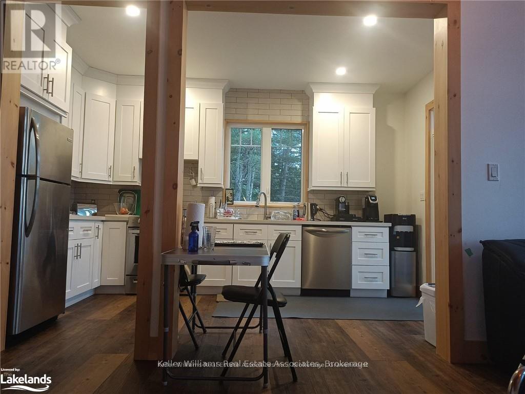 3118 Grange Avenue, Severn, Ontario  P0E 1N0 - Photo 11 - S12144060