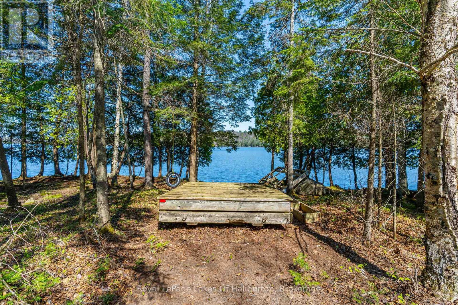 1096 Reg's Trail, Dysart Et Al, Ontario  K0M 1S0 - Photo 11 - X12150052
