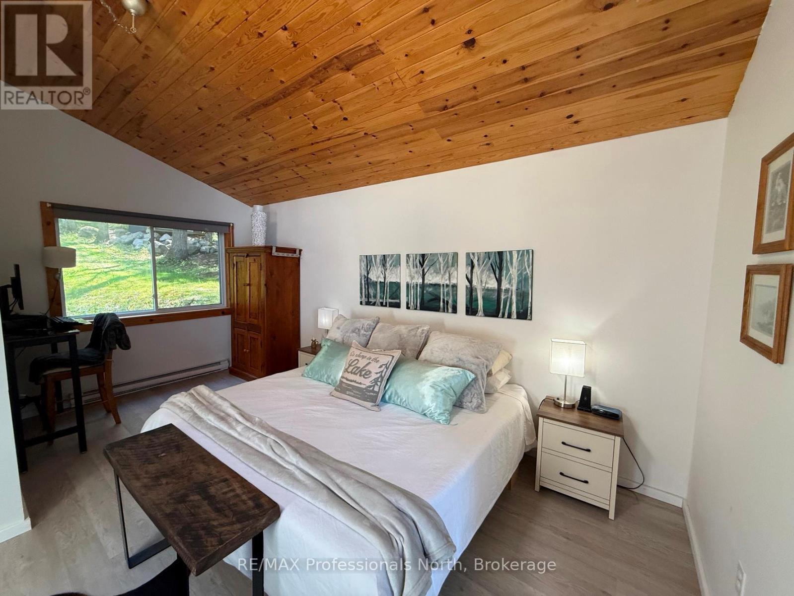1132 Sapphire (Koshlong Lake) Drive, Highlands East, Ontario  K0M 1S0 - Photo 30 - X12163800