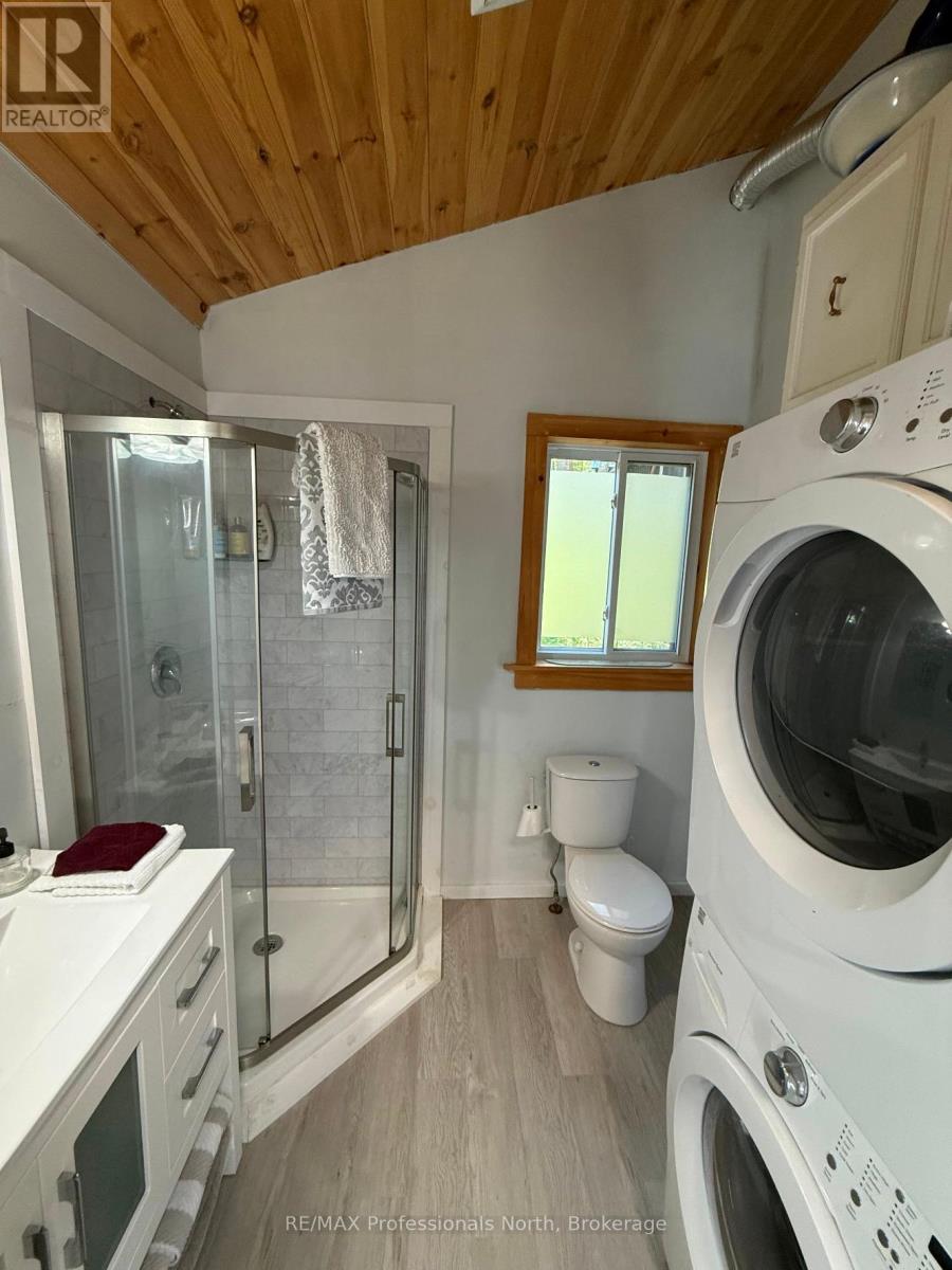 1132 Sapphire (Koshlong Lake) Drive, Highlands East, Ontario  K0M 1S0 - Photo 31 - X12163800