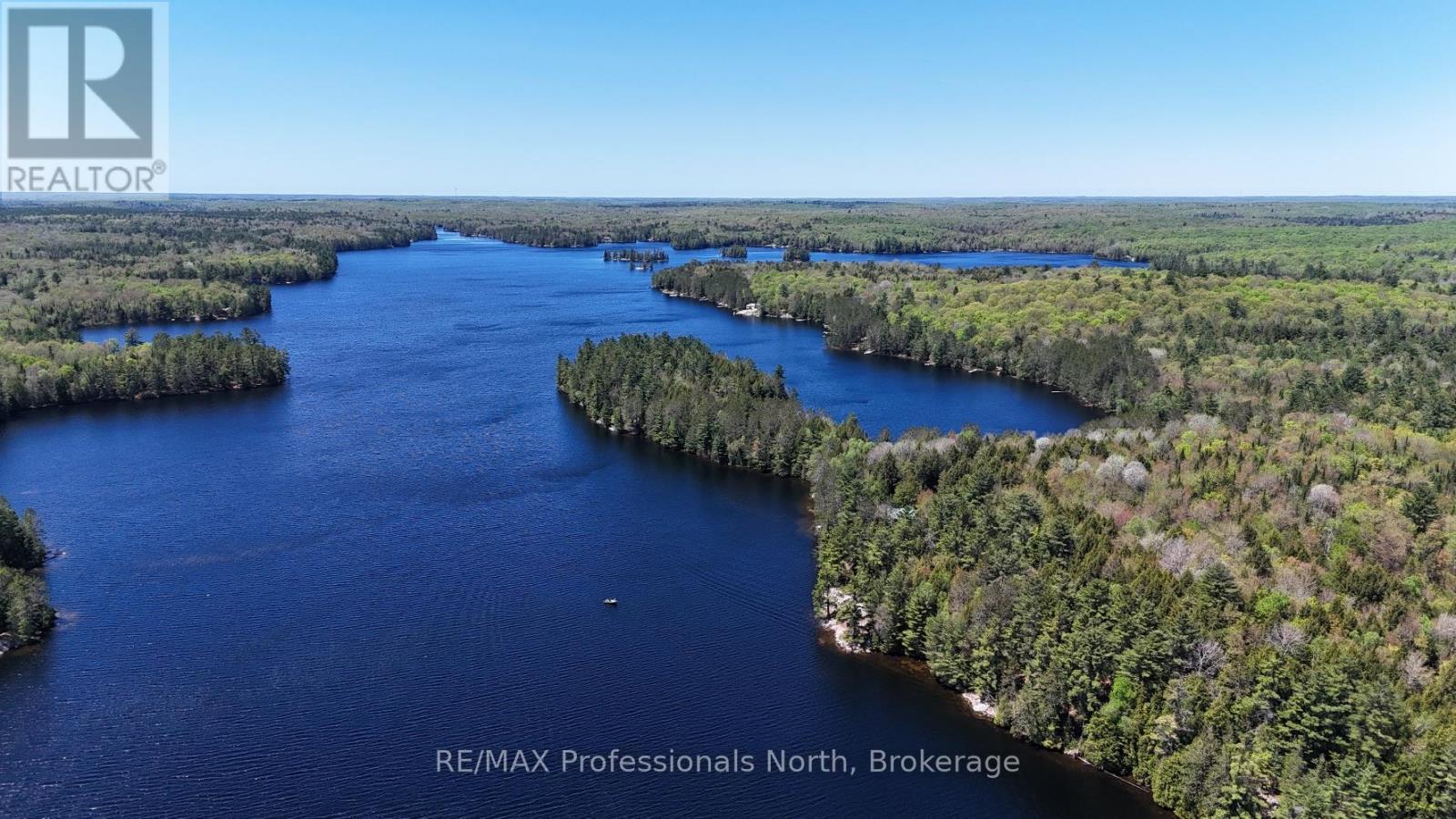 1132 Sapphire (Koshlong Lake) Drive, Highlands East, Ontario  K0M 1S0 - Photo 36 - X12163800