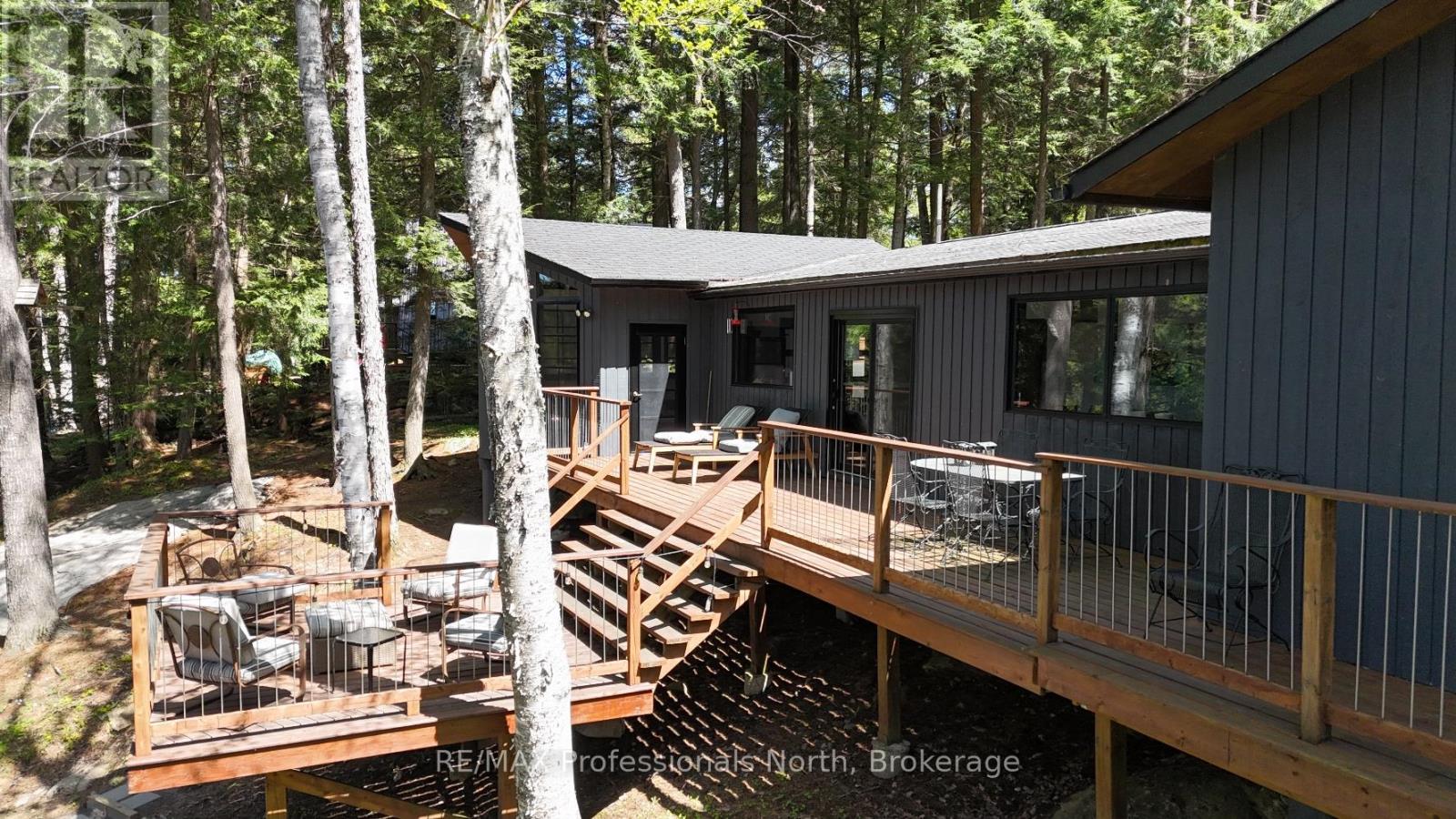 1132 Sapphire (Koshlong Lake) Drive, Highlands East, Ontario  K0M 1S0 - Photo 4 - X12163800