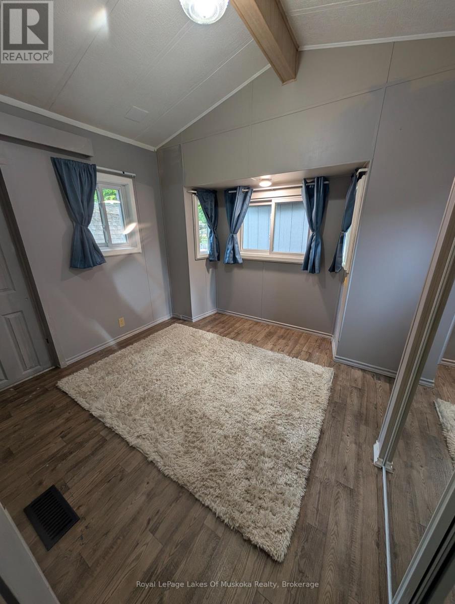 48 - 1007 Beaver Ridge Road, Gravenhurst, Ontario  P1P 1R1 - Photo 8 - X12213705