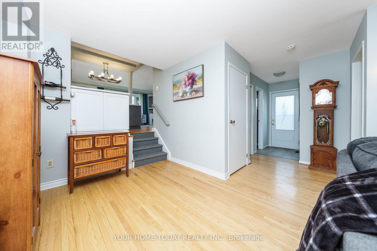 64 Greystone Crescent, Halton Hills (Georgetown), Ontario  L7G 1G9 - Photo 21 - W12216275