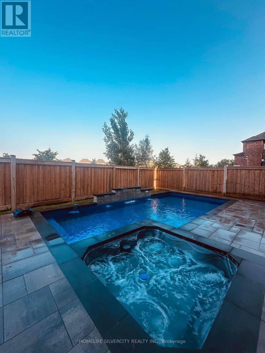 398 Spyglass Green, Oakville (Go Glenorchy), Ontario  L6M 5K5 - Photo 35 - W12216278