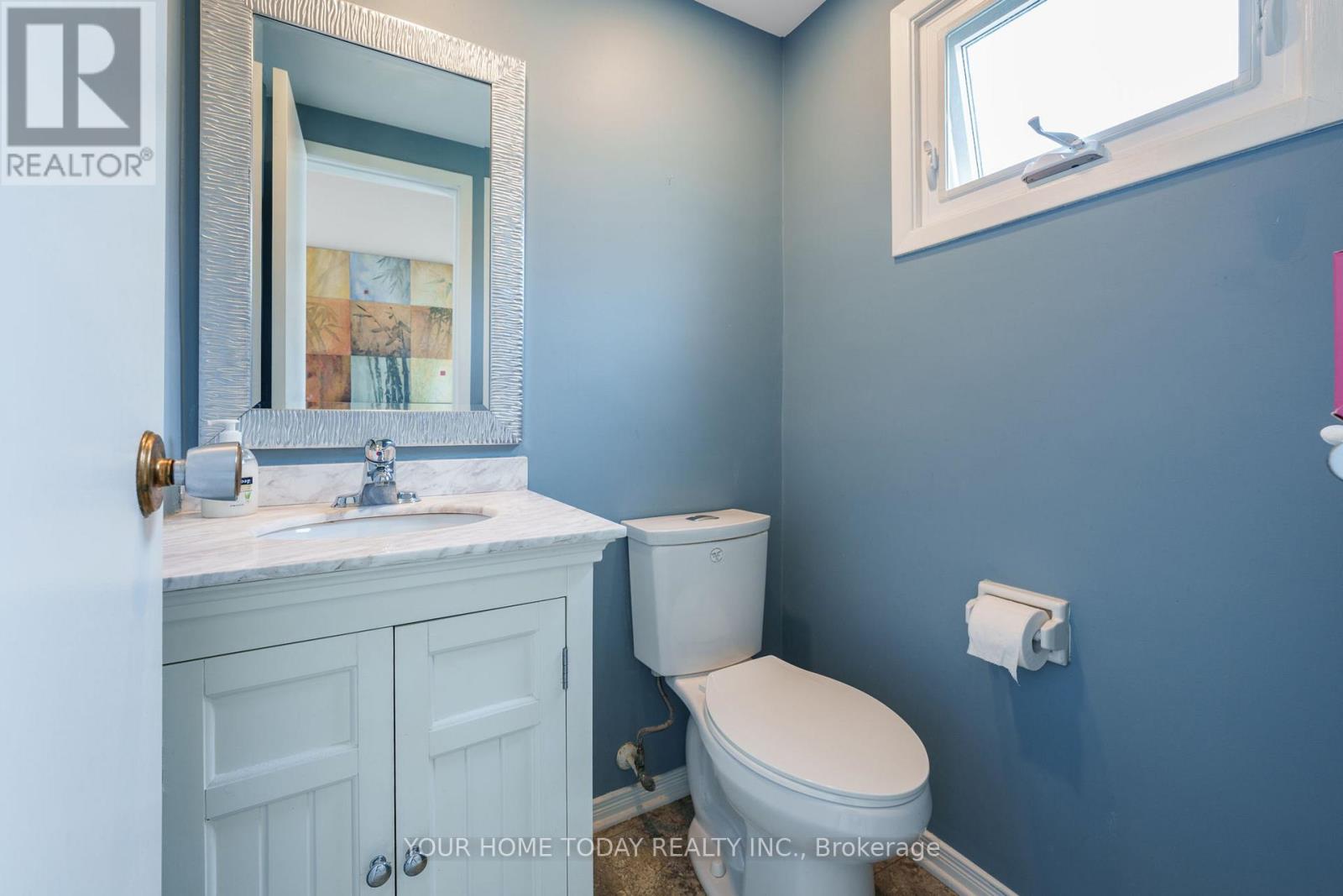 64 Greystone Crescent, Halton Hills (Georgetown), Ontario  L7G 1G9 - Photo 22 - W12216275
