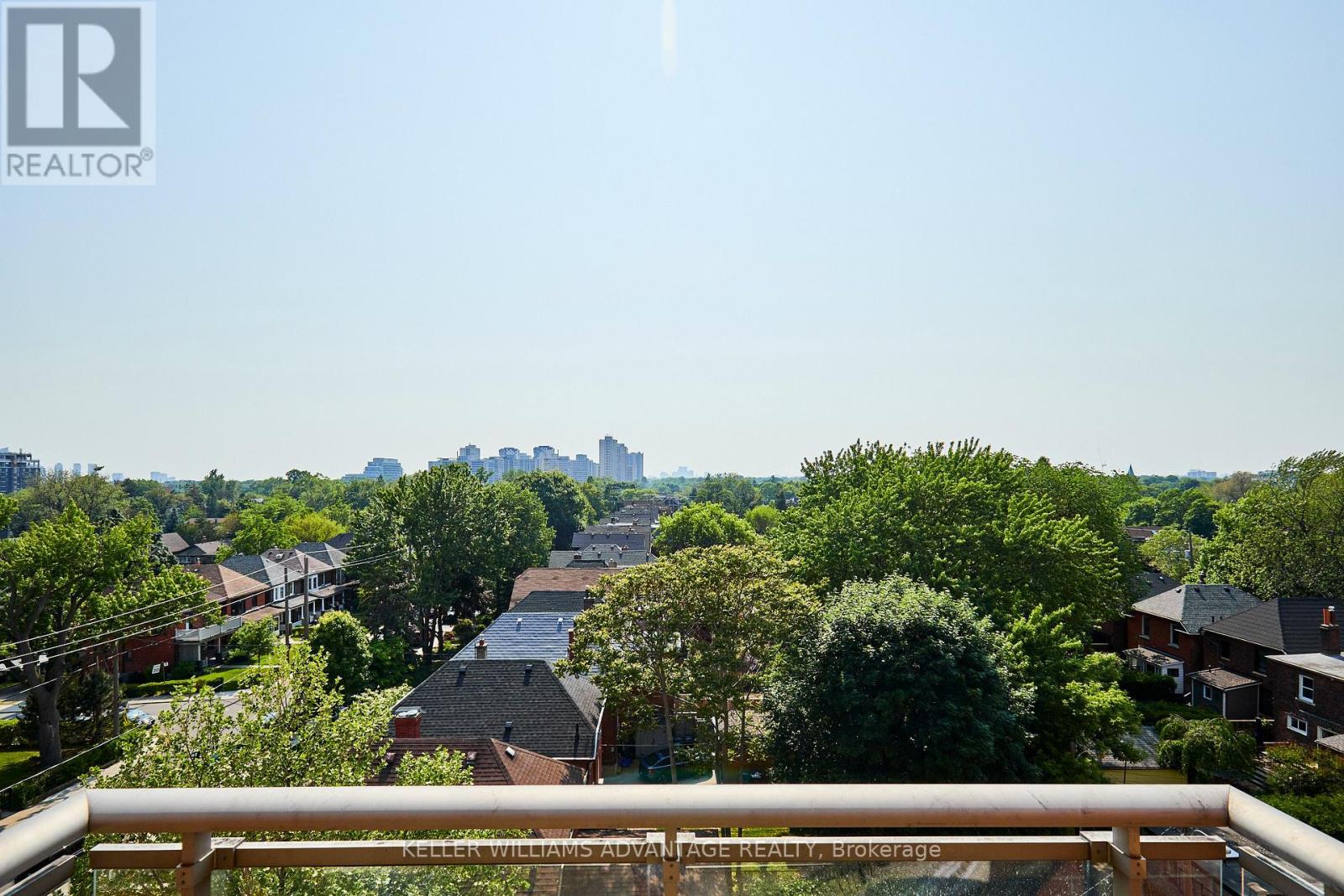 716 - 2495 Dundas Street W, Toronto (High Park North), Ontario  M6P 1C3 - Photo 6 - W12216286