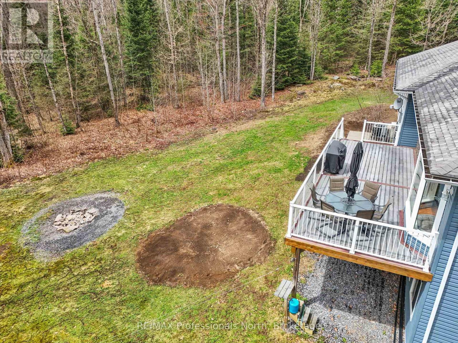 93 Mainhood's Road, Huntsville (Stephenson), Ontario  P0B 1M0 - Photo 40 - X12216107