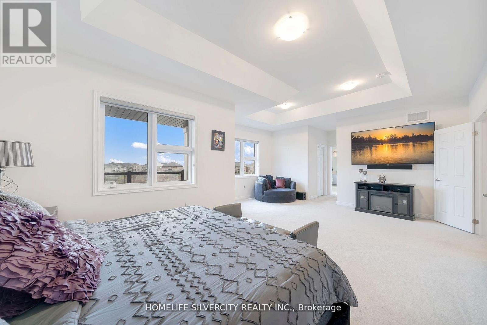 398 Spyglass Green, Oakville (Go Glenorchy), Ontario  L6M 5K5 - Photo 18 - W12216278