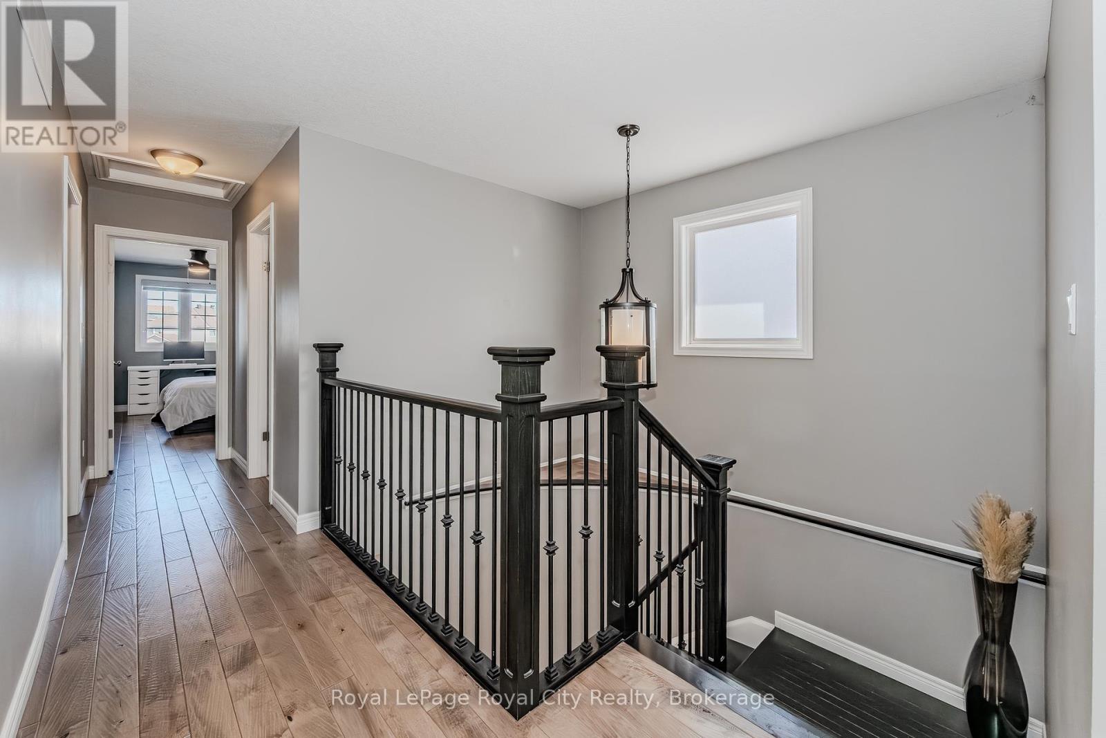 92 Chillico Drive, Guelph, Ontario  N1K 1Y6 - Photo 17 - X12216187